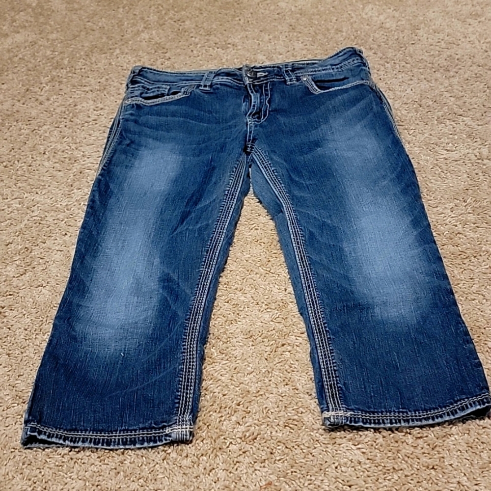 Suki Surplus Capri OR Bundle and get 6 pairs for $55!